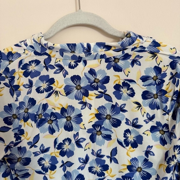 Charter Club Floral Print Blouse 3/4 Sleeve size Petite Small - Picture 3 of 6